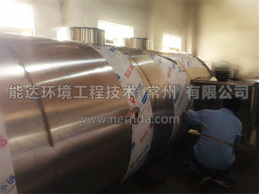 圖為能達(dá)環(huán)境生產(chǎn)部，正在緊鑼密鼓生產(chǎn)鋰電池廠廢氣處理設(shè)備廢氣噴淋吸收塔1
